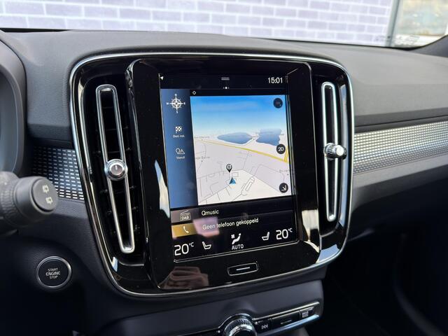 Volvo XC40 Plug-in Hybrid T5 R-Design | Panoramadak | Elektrisch Verstelbare Voorstoelen | Harman Kardon Audio | 360 Graden Camera | Stoelverwarming | Trekhaak | Lederen Bekleding