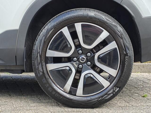 Volvo XC40 T4 213PK Recharge Inscription Expression | BLIS | Trekhaak | Adapt. Cruise | Camera Achter
