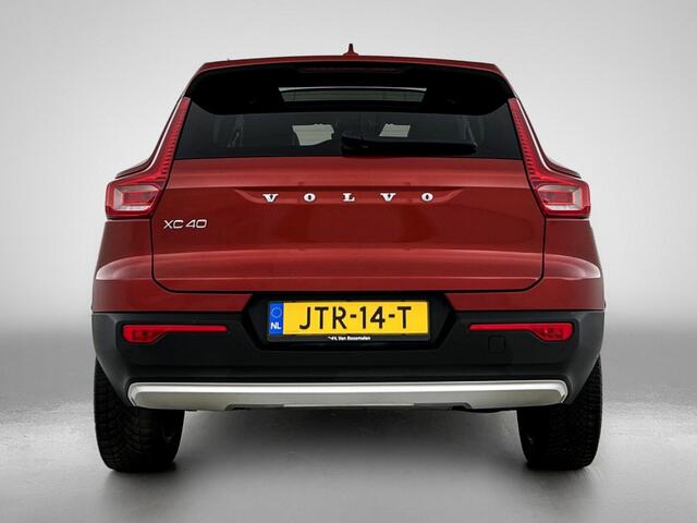 Volvo XC40 1.5 T4 Inscription | Panoramadak | Trehkaak | Adaptieve Cruise C