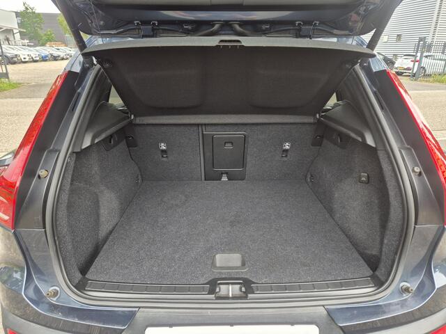 Volvo XC40 1.5 T4 Recharge Inscription Expression Panodak/Camera/Carplay etc.