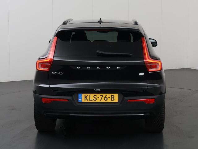Volvo XC40 Recharge Plus | Warmtepomp | Dodehoekdetectie | Keyless | cruise control adaptief | Navigatie | Stoelverwarming | Achteruitrijcamera |