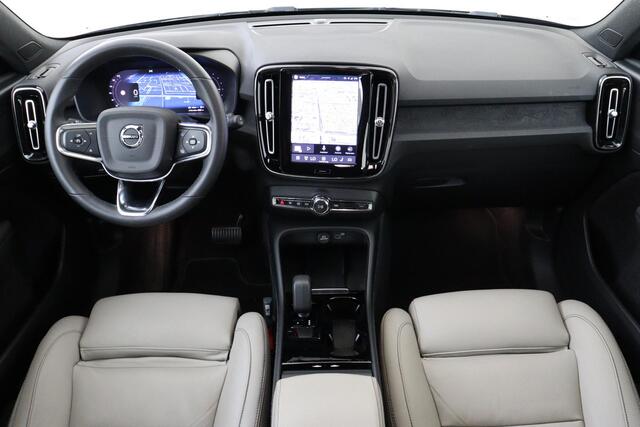 Volvo XC40 RECHARGE CORE -CAMERA|CLIMATE|KEYLESS|CRUISE|CUSTOM.LEDER|WARMTEPOMP|19"ALL-SEASON