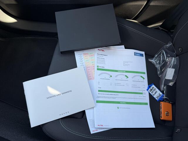 Volvo XC40 Recharge Core 70 kWh SOH 94% VAN: 32.900,- VOOR: 30.877,- UW WKVOORDEEL: 2.023,-