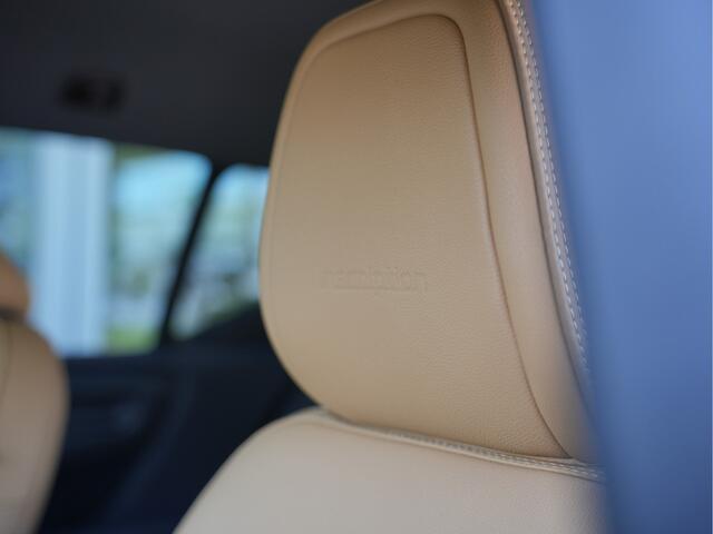 Volvo XC40 1.5 T5 Twin Engine Inscription | Parkeerverwarming | Apple Carplay | Voorstoelen verwarmd |