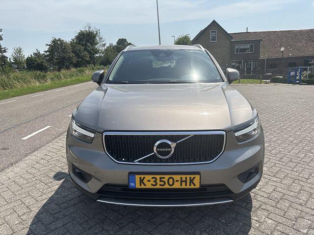Volvo XC40 1.5 T2 Business Pro | Apple Carplay/Android | 2-zone Electronic Climate | Led | Navi