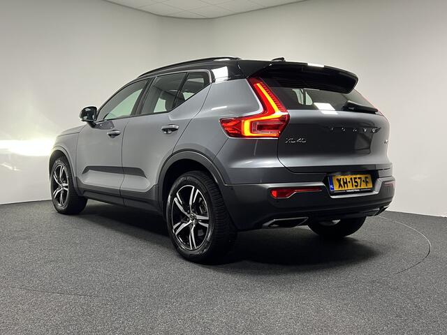 Volvo XC40 2.0 T4 R-Design | PANO | 360 CAMERA | NAVI | KEYLESS |