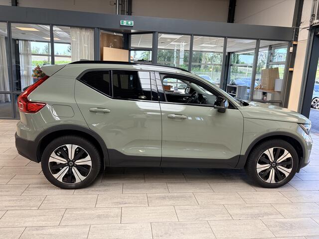 Volvo XC40 1.5 T5 Ultra Dark | Stuur Verwarming | Stoel Verwarming | Panorama Dak | Draadloos oplader Telefoon | Bliss | Camera | Parkeersensoren | Elektrische Achterklep | DAB | Harman Kardon |
