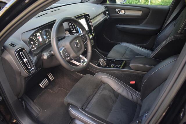 Volvo XC40 1.5 T4 PHEV R-Design met CAMERA|NAVIGATIE|CARPLAY