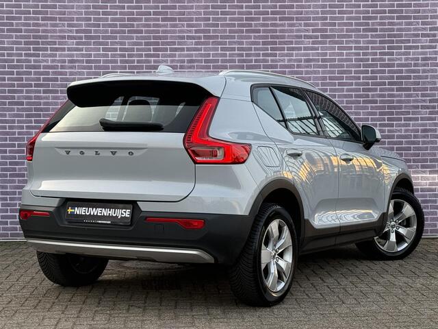 Volvo XC40 1.5 T2 Momentum Business | LED | Keyless Entry/Start | parkeercamera | Parkeersensoren voor+achter | Adaptieve cruise control | Apple CarPlay/Android Auto |