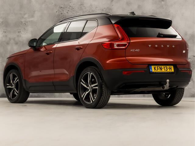 Volvo XC40 1.5 T5 Recharge R-Design 262Pk Automaat (APPLE CARPLAY, GROOT NAVI, LEDER/ALCANTARA, CAMERA, SPORTSTOELEN, ELEK ACHTERKLEP, TREKHAAK, NIEUWSTAAT)