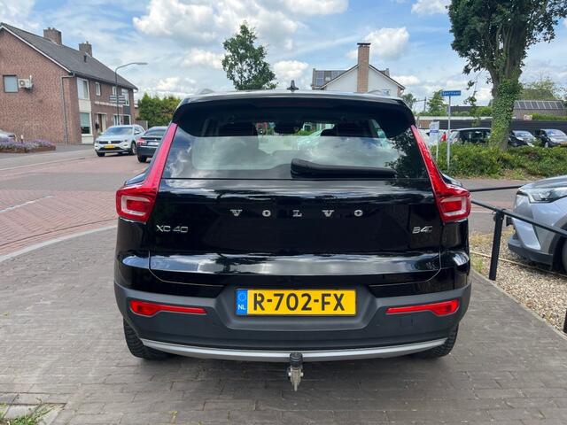 Volvo XC40 2.0 B4 AWD BUSINESS PRO 197PK AUTOMAAT / CARPLAY / NAVI / ELEK. TREKHAAK / CRUISE CTR. / LED / PDC / DAB / 18'' LM-VELGEN