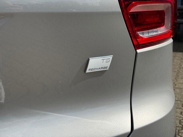 Volvo XC40 1.5 T5 Plus Bright - leer - camera - navi - sensoren