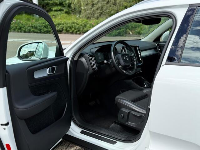 Volvo XC40 2.0 T4 Momentum