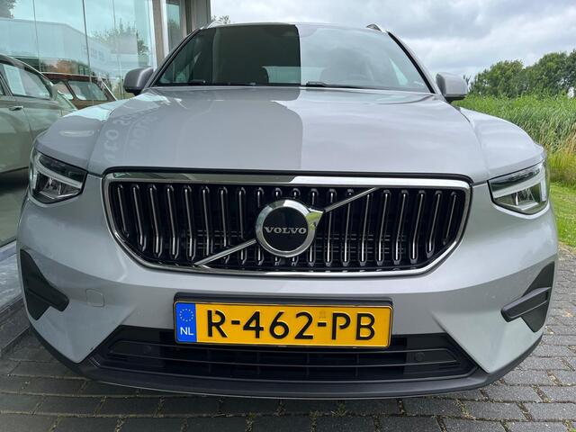 Volvo XC40 1.5 T4 Plug-in hybrid Core Bright | Rijklaar incl 12 mnd Bovag | Facelift Carplay Camera