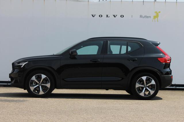 Volvo XC40 B4 211PK Automaat Plus Dark Semi elektrisch wegklapbare trekhaak / Google infotainment / Adaptieve Cruise Control / Verwarmbare voorruit
