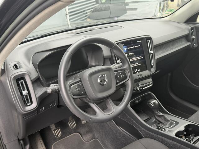 Volvo XC40 BWJ 2022 | 1.5 130PK T2 Momentum Core | TREKHAAK | CAMERA A | CLIMA | NAVI | PDC | CARPLAY |