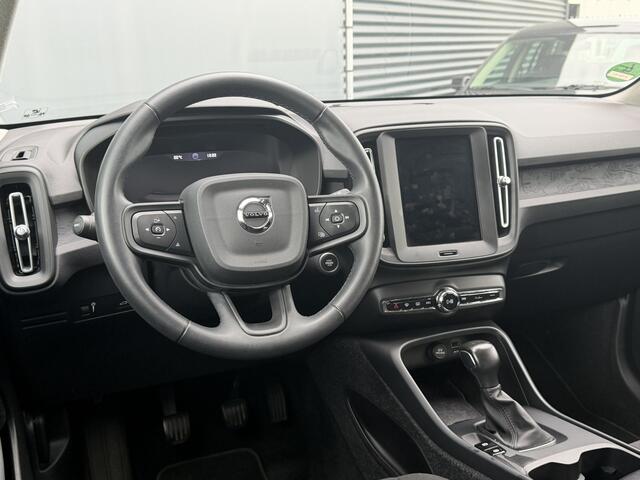 Volvo XC40 BWJ 2022 | 1.5 130PK T2 Momentum Core | TREKHAAK | CAMERA A | CLIMA | NAVI | PDC | CARPLAY |