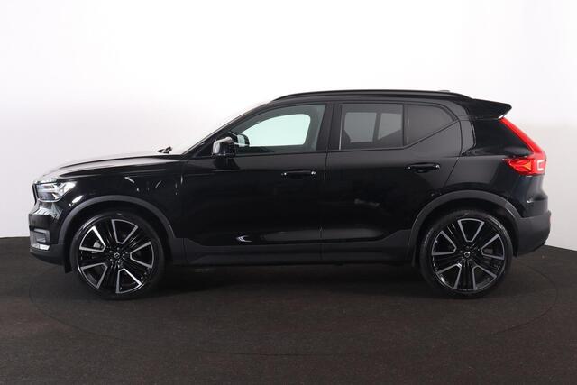 Volvo XC40 T4 Recharge R-Design - IntelliSafe Assist & Surround - 360º Camera - Verwarmde voorstoelen, stuur & achterbank - Parkeersensoren voor & achter - Extra getint glas - Inklapbare trekhaak - 21' LMV