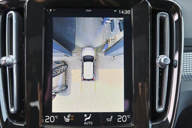 Volvo XC40 T4 Recharge R-Design - IntelliSafe Assist & Surround - 360º Camera - Verwarmde voorstoelen, stuur & achterbank - Parkeersensoren voor & achter - Extra getint glas - Inklapbare trekhaak - 21' LMV