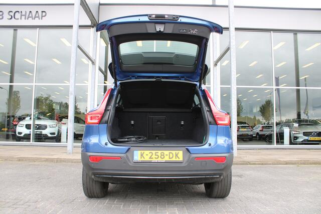 Volvo XC40 Recharge 408PK Automaat P8 AWD R-Design | El. Stoelen + Geheugen | PDC Camera | Verw. Voorstoelen & Stuurwiel | Keyless |