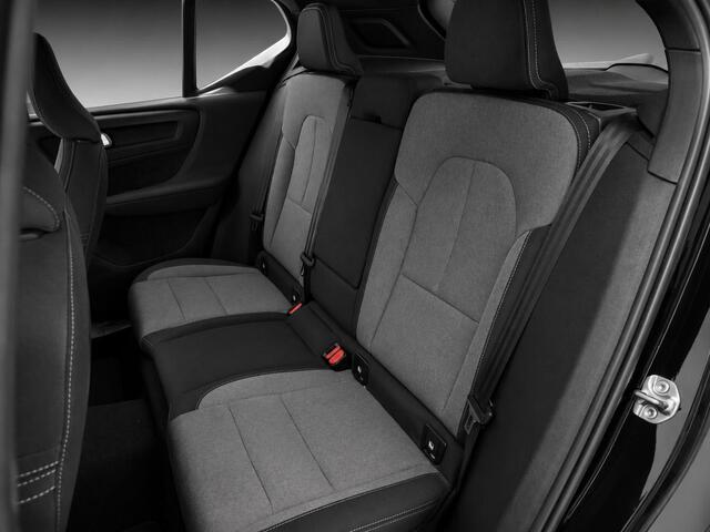 Volvo XC40 1.5 T5 PHEV Core Bright| Carplay|Camera|CruiseControl|Bluetooth|Keyless|