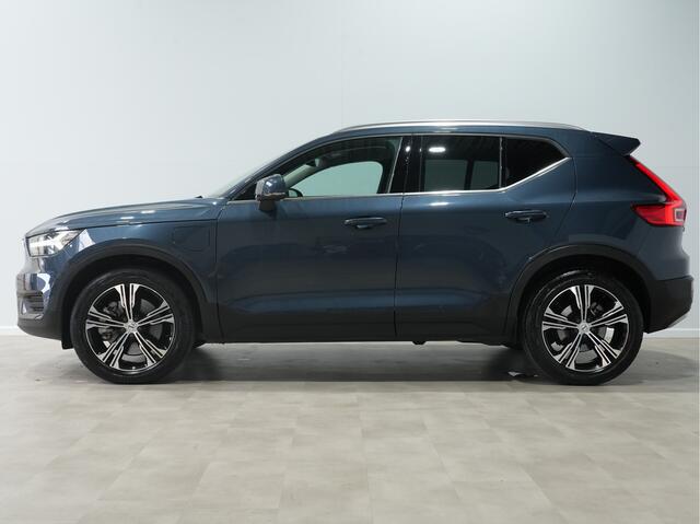 Volvo XC40 1.5 T4 Recharge Inscription Lederen bekleding Trekhaak Navigatie 211