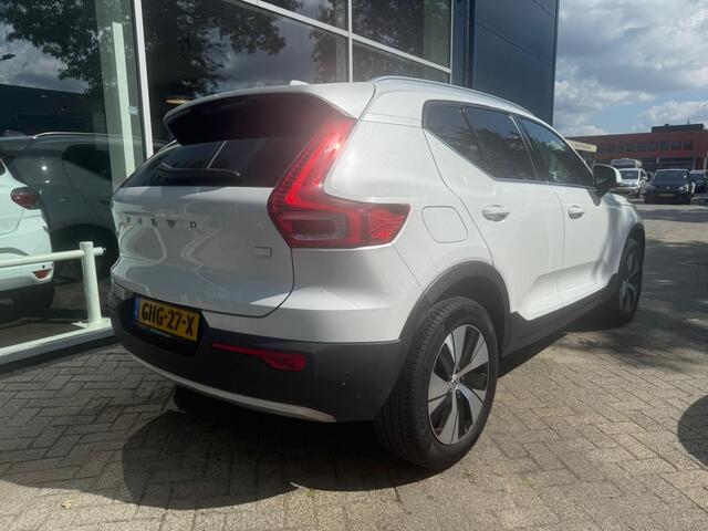 Volvo XC40 1.5 T4 Recharge Inscription Expression |Parelmoer wit|Pano dak|