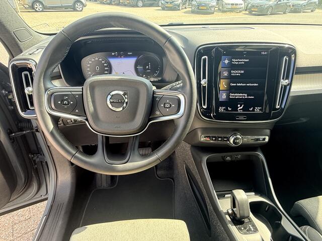 Volvo XC40 1.5 T4 Recharge Inscription | Trekhaak | 360 Camera | Sporstoelen | Winterpakket | Premium Sound H&K