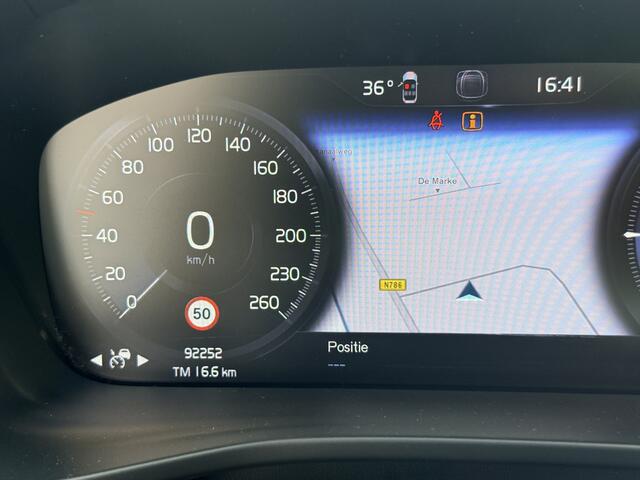 Volvo XC40 1.5 T4 Recharge Inscription | Trekhaak | 360 Camera | Sporstoelen | Winterpakket | Premium Sound H&K