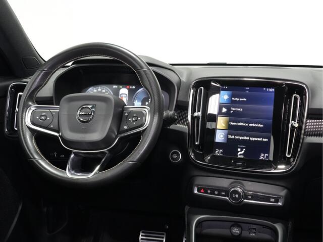 Volvo XC40 1.5 T5 Recharge R-Design Trekhaak wegklapbaar Panoramadak 232