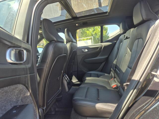 Volvo XC40 1.5 T4 Recharge R-Design Panodak/Leder/AdaptiveCruise etc.