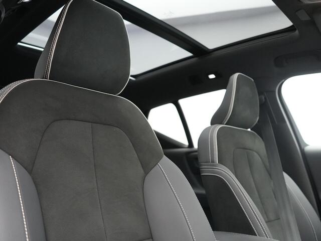 Volvo XC40 Ultimate Recharge Pure 70 kWh 231pk | Panodak | Warmtepomp | Adaptive Cruise | 360 Camera | Harman / Kardon | Alcantara Sportstoelen Memory & Verwarmd | Stuur Verwarmd | Google Assistent | Apple Carplay | Keyless | Blis | DAB |