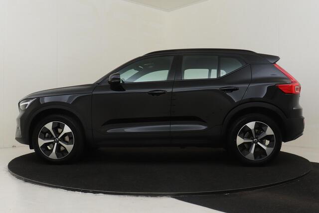 Volvo XC40 B4 (M-HYBRID) PLUS DARK -HARMAN/KARDON|CAMERA|ADAP.CRUISE|POWER-SEATS|VERW.VOORRUIT|TREKHAAK|19"