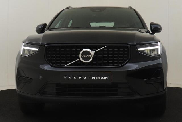 Volvo XC40 B4 (M-HYBRID) PLUS DARK -HARMAN/KARDON|CAMERA|ADAP.CRUISE|POWER-SEATS|VERW.VOORRUIT|TREKHAAK|19"