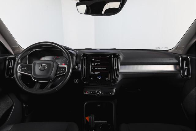 Volvo XC40 1.5 T3 Business Pro 164 PK | Elek. Trekhaak | Dig. Cockpit | Adapt. Cruise | PDC | NAV + App. Connect | ECC | Elek. Klep | LM 18" |