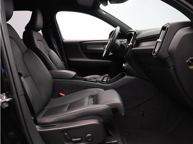 Volvo XC40 T4 211PK Plug in Hybrid R-Design / Trekhaak / Leder / 20" / Full Led / Elektr. Verstelbare Stoelen / Harman Kardon / Exterior Stylingkit / BLIS / Adaptive Cruise / Extra Getint Glas /