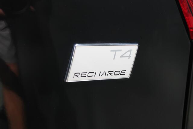 Volvo XC40 1.5 T4 Recharge Inscription Expression | Incl. 12 maanden garantie | | Achteruitrijcamera | Parkeersensoren | Stoelverwarming | Stuurverwarming | Cruise control | Climate control | Apple carplay/Android auto | Navigatie | Lichtmetalen velgen | Airco