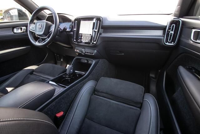 Volvo XC40 Recharge P8 AWD R-Design | 360 cam | two-tone | Apple / Android | Ad. Cruise