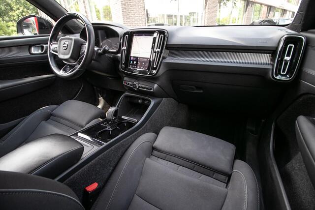 Volvo XC40 Recharge Core | Stoel/stuurverw. | Carplay | Navi