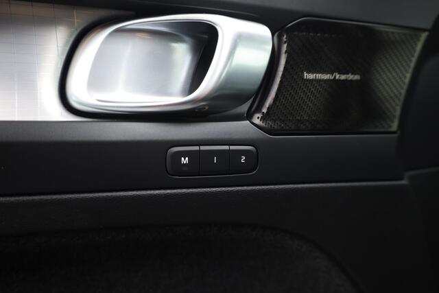 Volvo XC40 1.5 T4 Plug-in hybrid Plus Bright | Rijklaar! | Memory | Harman/Kardon | Dig. Cockpit | Stuur-Stoelverw. | Cruise | Camera | DAB | Nav+App.Connect | DriveMode | Elek. Klep | LED | 18'' V