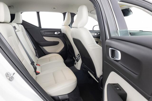 Volvo XC40 T5 Recharge Inscription | LEDER | Power seats | Full LED | PHEV