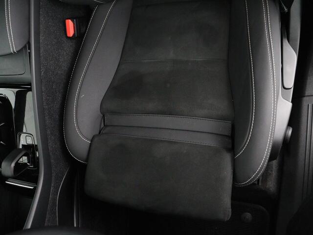 Volvo XC40 Recharge Plus | SOH 91.2% | Warmtepomp | Trekhaak | | SOH 91.2% | Warmtepomp | Trekhaak | Leder/alcantara | Stuur/stoel verwarming | Camera | Carplay | 19''