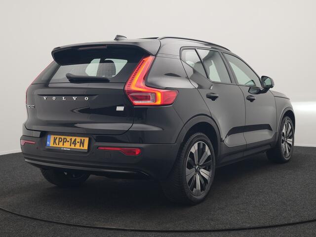 Volvo XC40 Ultimate Recharge Pure 70 kWh 231pk Dealer O.H. | Trekhaak Af Fabriek | Panodak | Adaptive Cruise | 360 Camera | Harman / Kardon | Alcantara Sportstoelen Memory & Verwarmd | Keyless | Blis | Apple Carplay | Google Assistent | DAB |