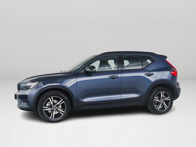Volvo XC40 B4 Plus Dark | Parkeercamera | Harman Kardon | Stoel- en stuurverwarming | Trekhaak