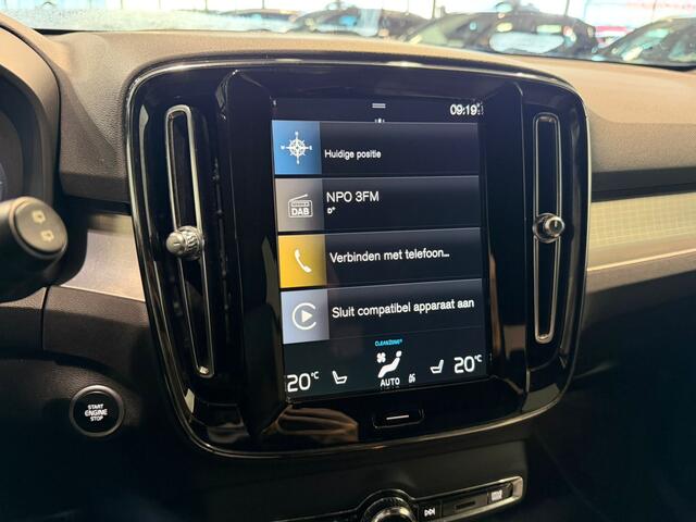 Volvo XC40 T4 Aut. Plug-in Hybrid Plus Dark ACC Stoelverwarming 211pk