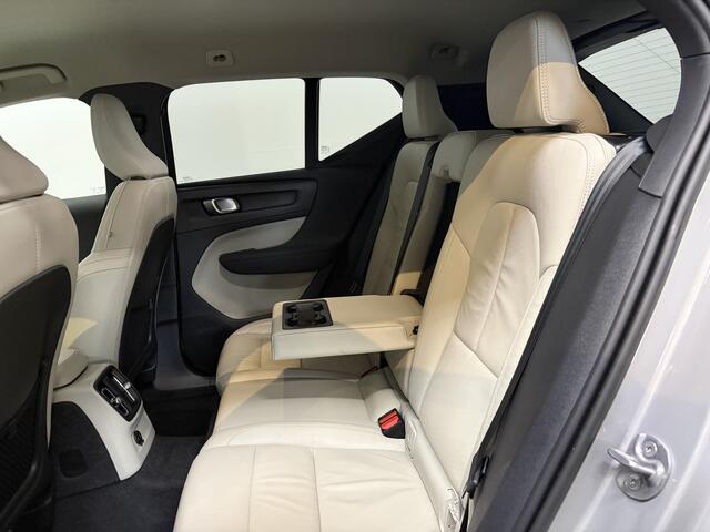 Volvo XC40 1.5 T4 Plug-in hybrid Plus Bright Leer/ Stoelverw./ Mem. stoel/ Camera/ facelift
