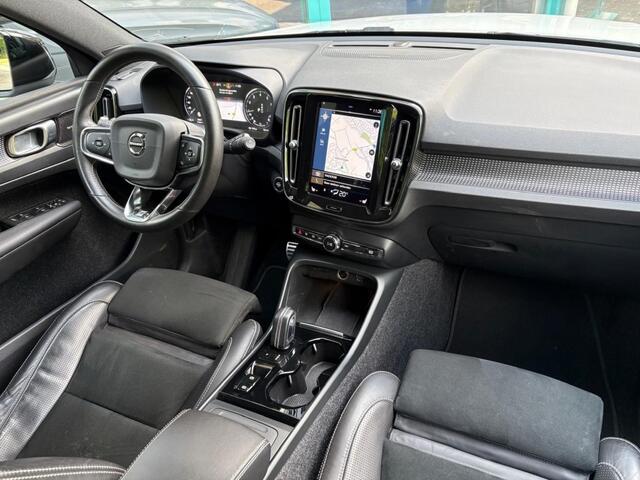 Volvo XC40 2.0 T4 R-DESIGN 190pk CarPlay, Harman/Kardon, TrHaak, 20Inch