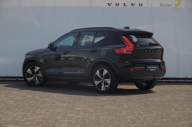 Volvo XC40 T4 211PK Automaat Recharge R-Design / Adaptieve cruise control / BLIS / stoel - en stuurwielverwarming / Elektrische achterklep / Parkeersensoren met camera / Apple carplay / All season banden