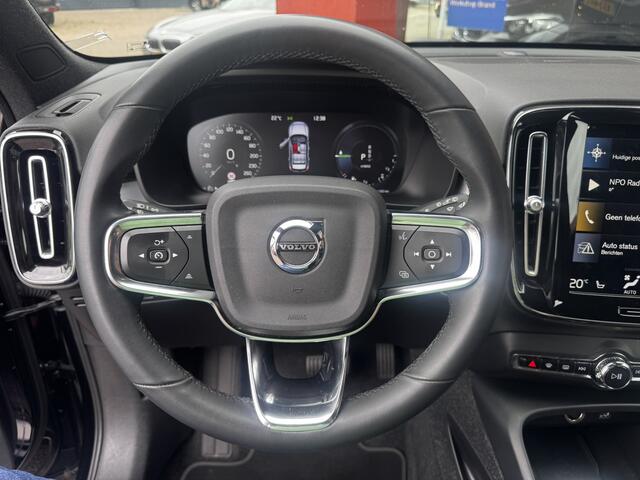 Volvo XC40 1.5 T4 Plug-in hybrid Plus Dark | Trekhaak | Harman/Kardon | Winterpack!
