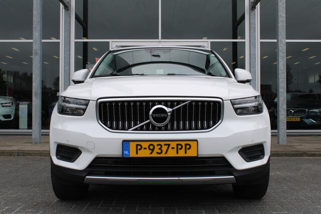 Volvo XC40 T4 211PK Automaat Recharge Inscription Expression | Org. NL | Camera | AppleCarplay | PDC V+A | DAB Audio | 18" LMV |